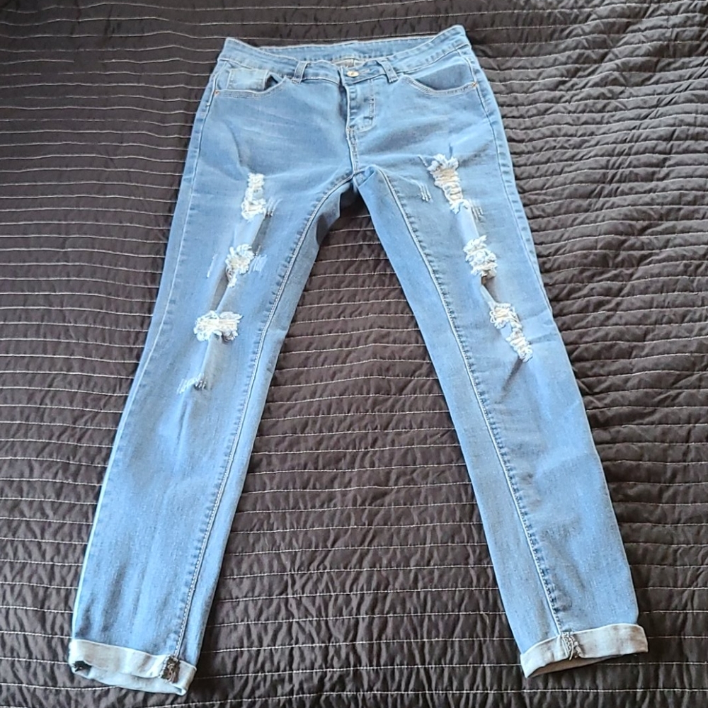 Boutique Mid-Rise Jeans